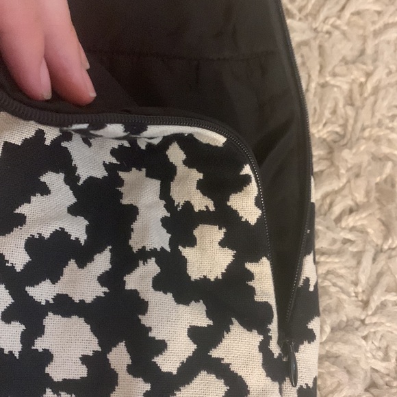 Skirt - Picture 4 of 4